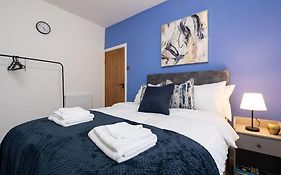 Home In Merseyside, Birkenhead, Wirral Peninsular